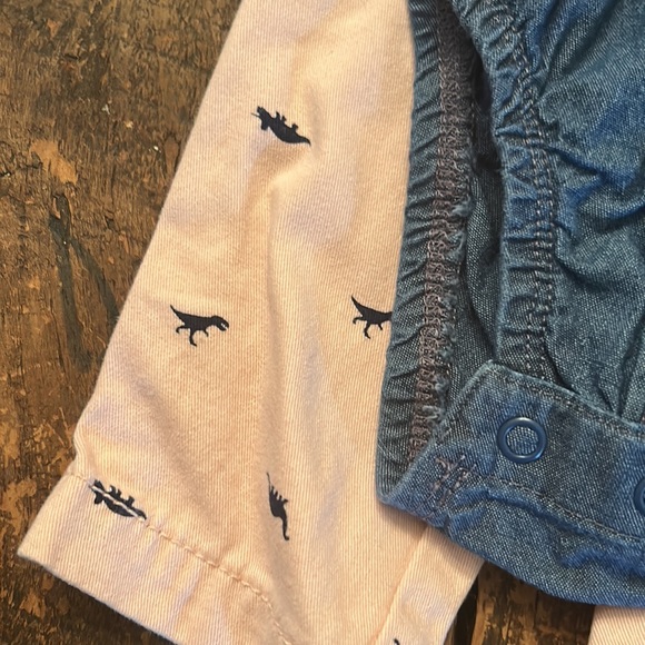 Carter’s Boys 2 piece set NWT 3months - Picture 2 of 5